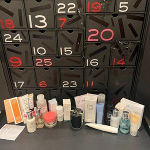 Net-a-Porter Exclusive Beauty Advent Calendar REFILLED $600